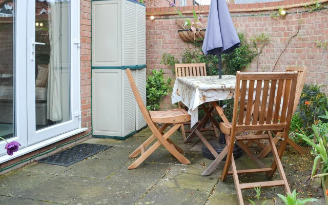 Trentham Cottage