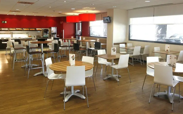 Travelodge Madrid Metropolitano