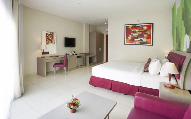 Отель Kuta Central Park