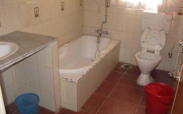 Rupkatha Guest House ,CL 60-Sector 2
