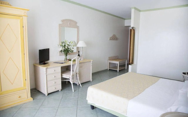 Hotel Village Paradise