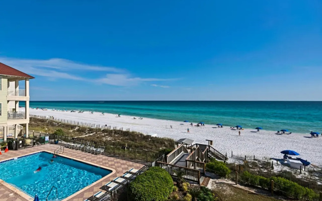 Huntington By The Sea 303