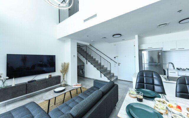 Luxe Apt in Top Tel Aviv Neighborhood