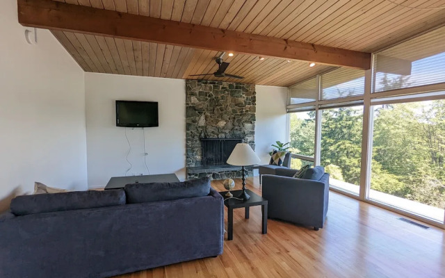 Seattle Vacation Home - Lake Forest Park