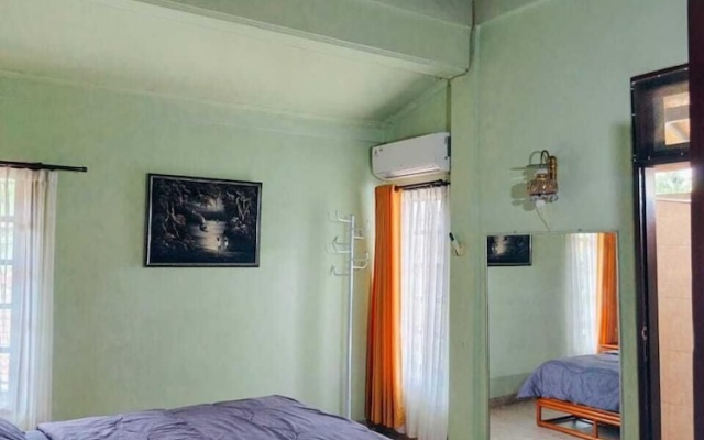 Widi House – Guest Rooms – Benoa