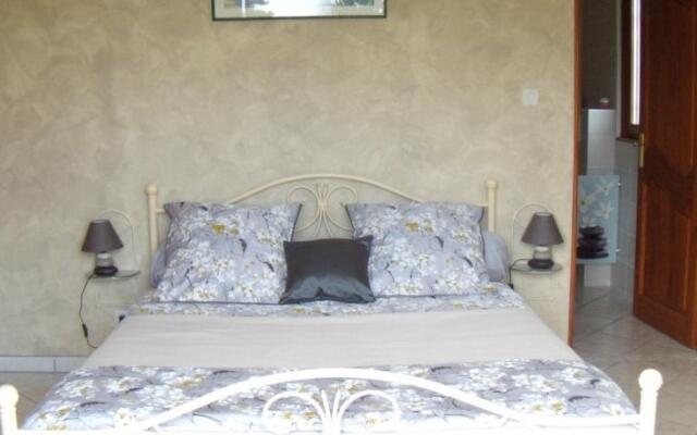 Chambres dhôtes CLAUDEL Marie-Noelle