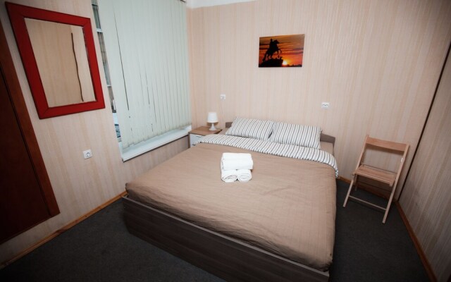 Apartment on Millionnaya 9