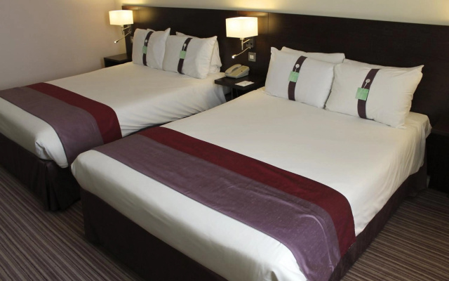 The Green Peak, ARTOTEL Curated – Guest Rooms – Megamendung