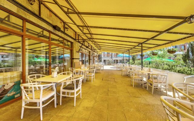 Festa Gardenia Hills