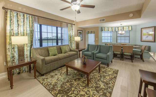 Holiday Inn Club Vacations at Orange Lake Resort by IHG