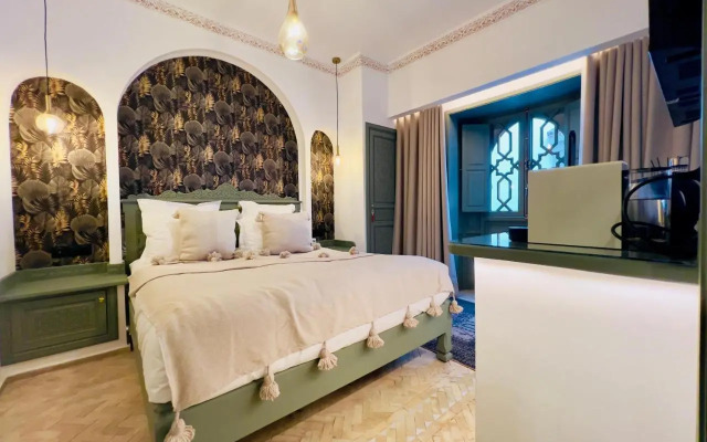 Riad Lakouas- Cannelle Room