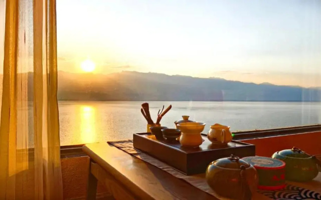 Dali Fuhai Seaview House
