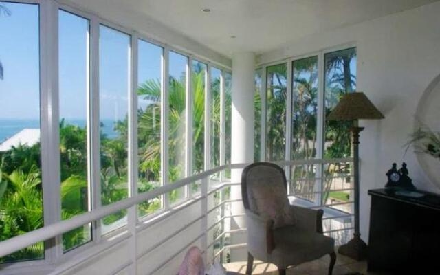 Thoko-Zani Beach House