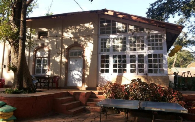 Premdeep Hotel