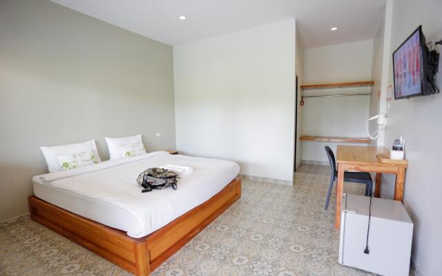 Warm Well Hostel Kanchanaburi
