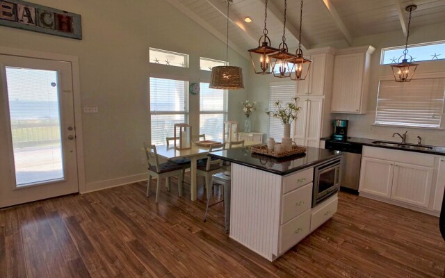 Chillax Inn by RedAwning