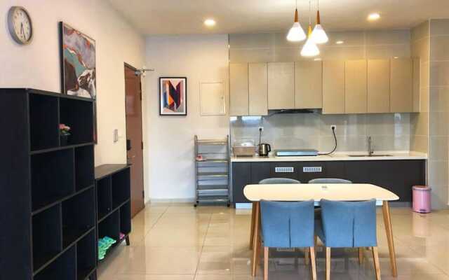 Tranquil Seaview @ Danga Bay