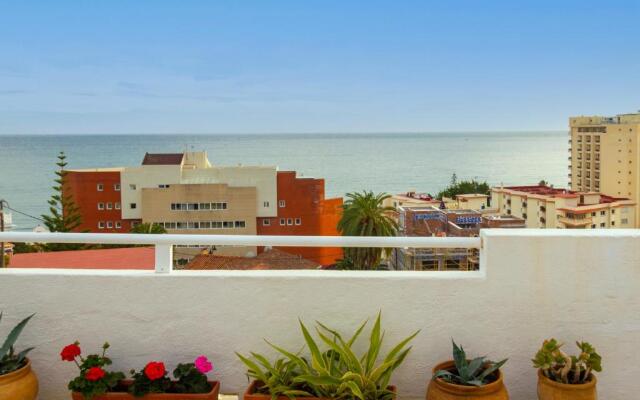 34-Spectacular villa with stunning views in Torreblanca, Fuengirola!