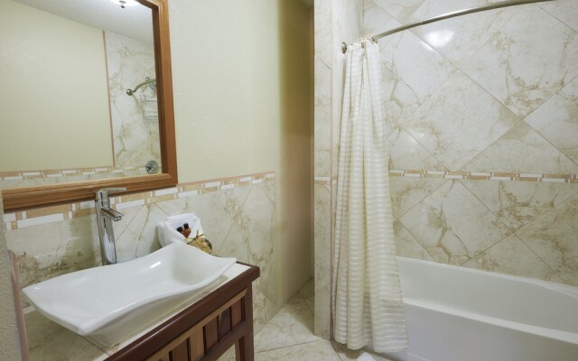 Diamond Lodge Belize