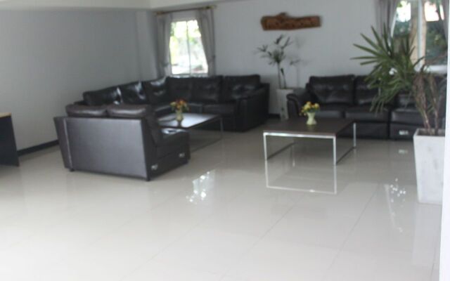 Urban House 195 by Bunk