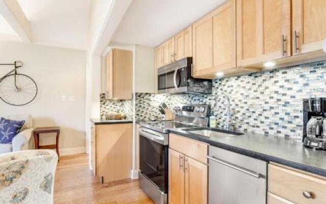 1414 Courtside Villa