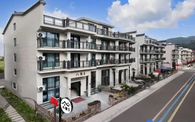 Xianju No.8 Modern Scenic Viewing Luxury & Light-Style Holiday Homestay