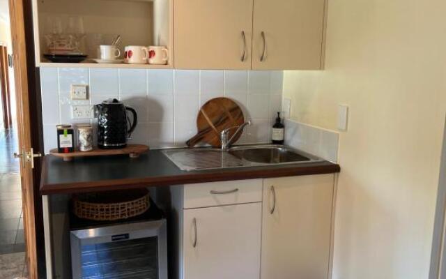 Waitakere Ranges Bed & Breakfast