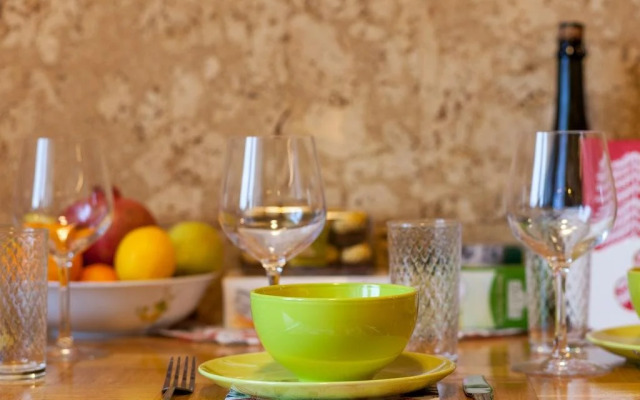 Ulitsa Pskovskaya 9 Apartments