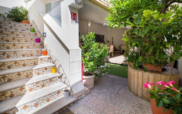 V&V Suite & Breakfast