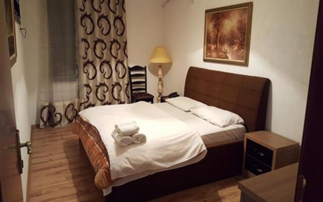 Livia Hotel