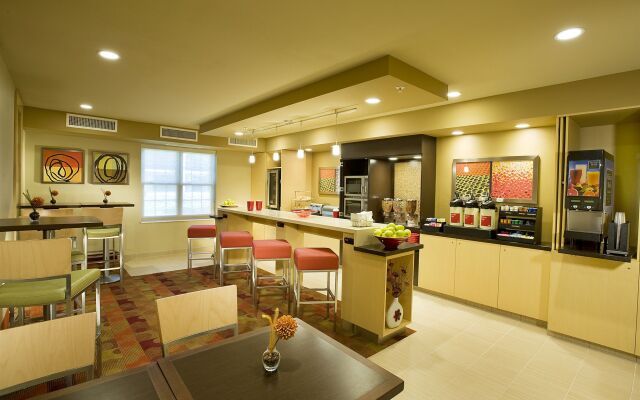 TownePlace Suites Gaithersburg by Marriott