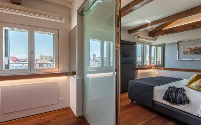 Rialto Apartments