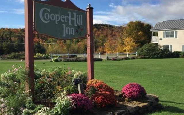 Cooper Hill Inn