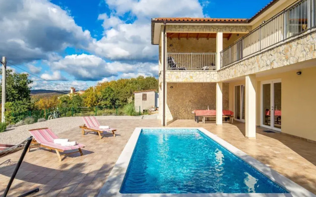 Wonderful Labin Villa With Private Pool and Sea Views