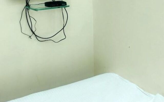 Rambharose Hotel