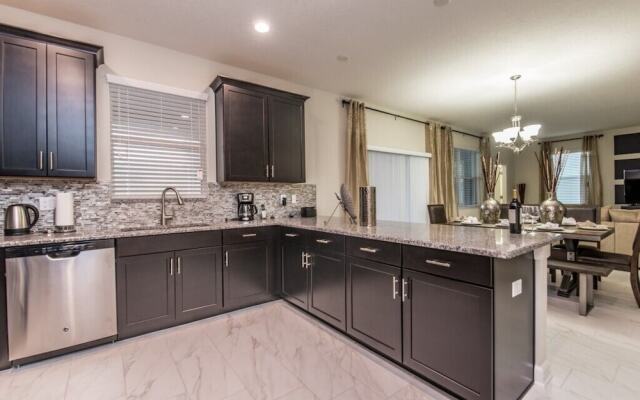 Champions Gate Luxury 6 Bedroom Villa