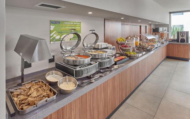 City Express Plus by Marriott Ciudad de México Insurgentes Sur