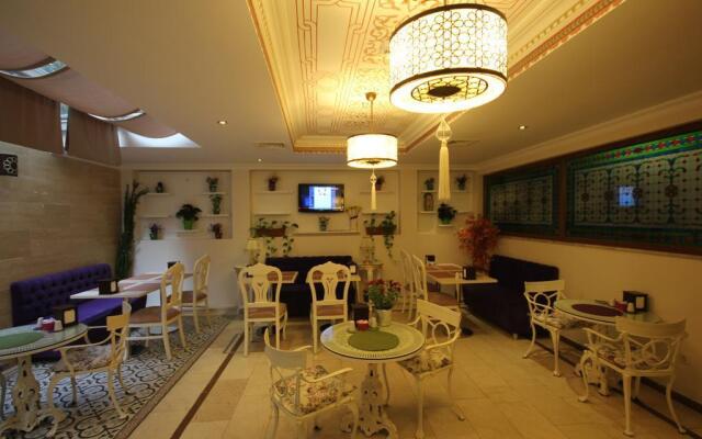 Sultans Royal Hotel