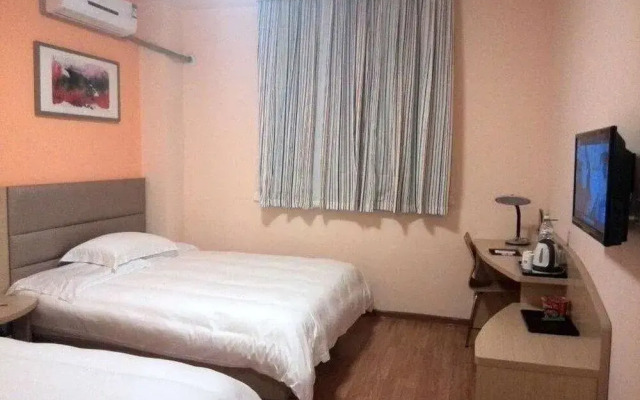 Jia Yi Hotel-panyu Dashi Changlong Branch