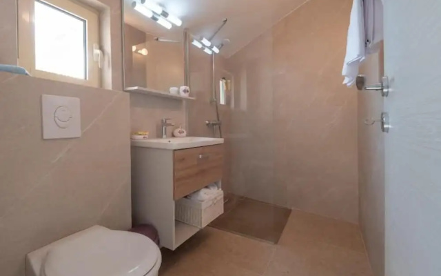 Amfora Family Apartments Rezevici
