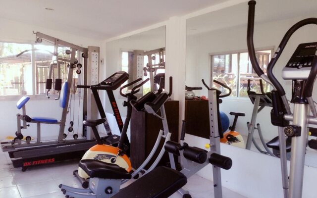 Phalaburi Resort by dreamhouse