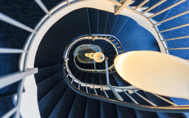 Hotel Merian Basel — Self Check-in