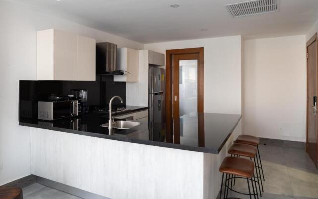 King-pool-CityView-Gym-WiFi-1br-YellowKey