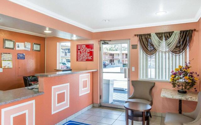 Studio 6 Suites – San Bernardino, CA