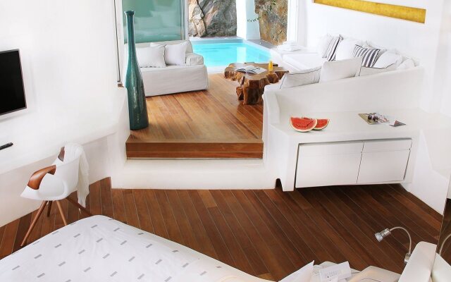 Cavo Tagoo Mykonos