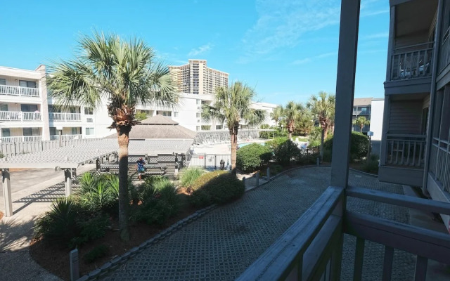 Pelican Landing 125 3 Bedroom Condo