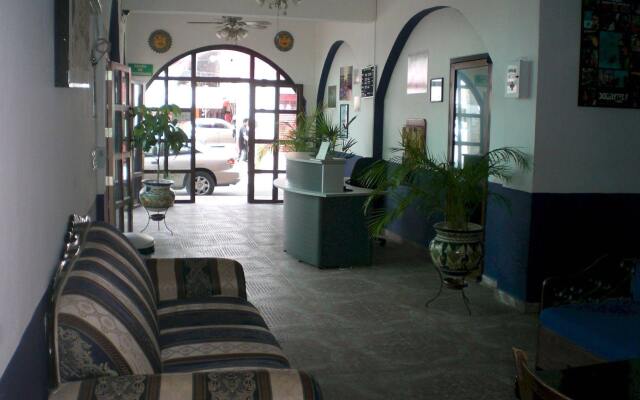 Hotel Colonial San Carlos Cancún Centro