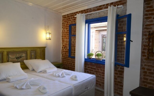 Cunda Mavi Otel - Adults Only