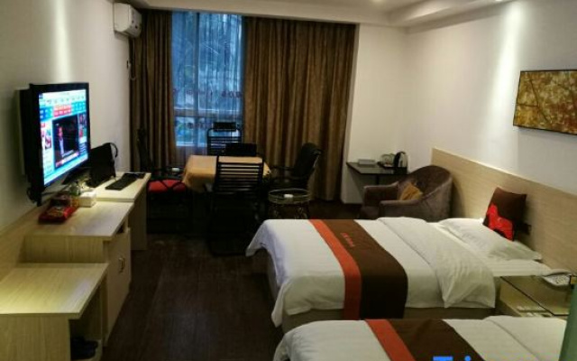 Sanyi Chain Hotel (Guang'an Xixi New City Branch)