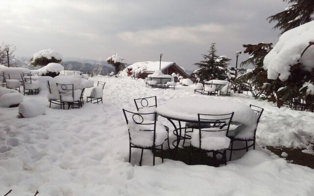 The Chalets Naldehra